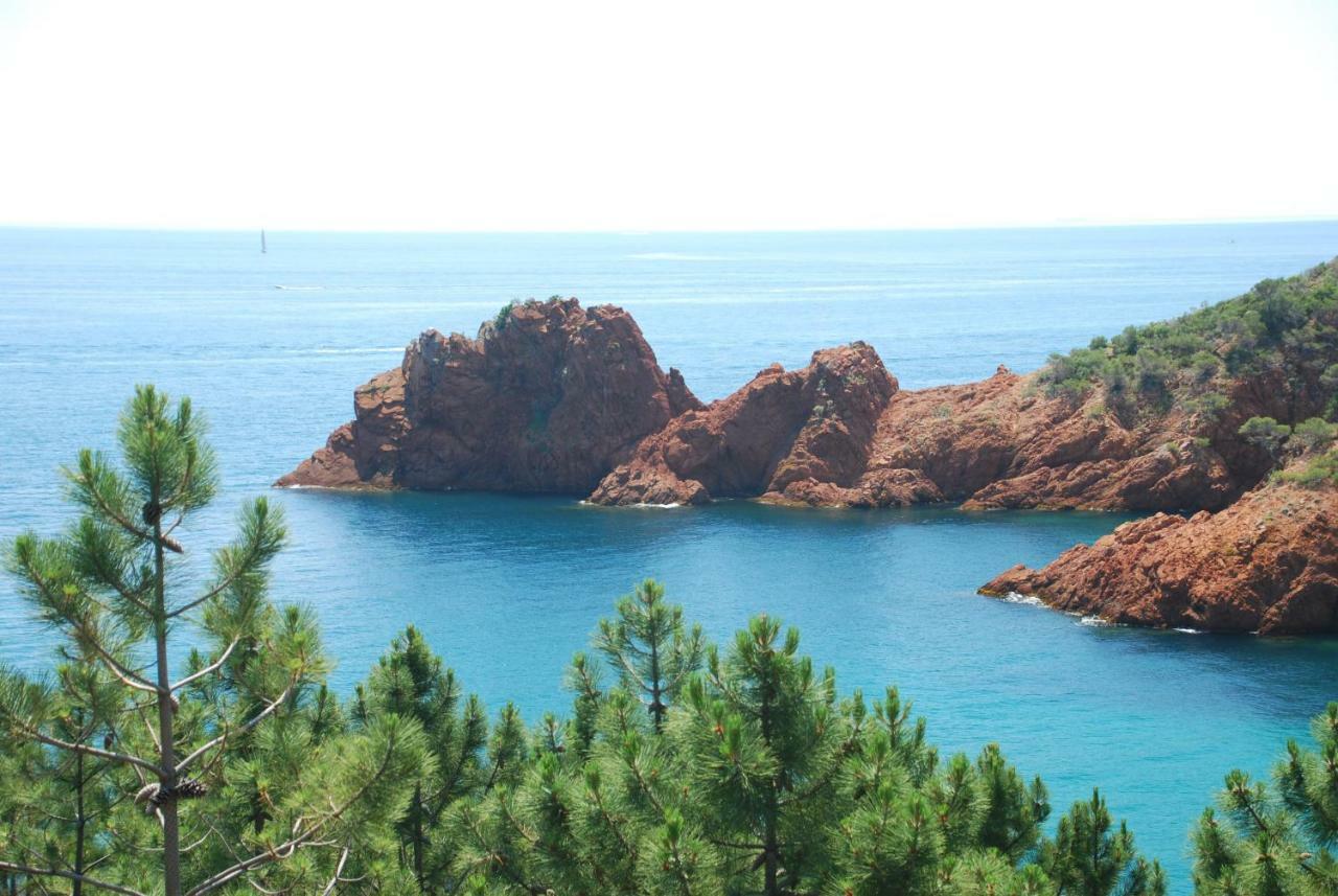 La Calanque Du Boucharel Ξενοδοχείο Saint Aygulf Εξωτερικό φωτογραφία